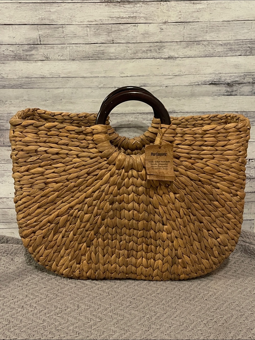 NWT Vintage Pier 1 Imports Basic Water Hyacinth Handle Magazine Beach Tote
